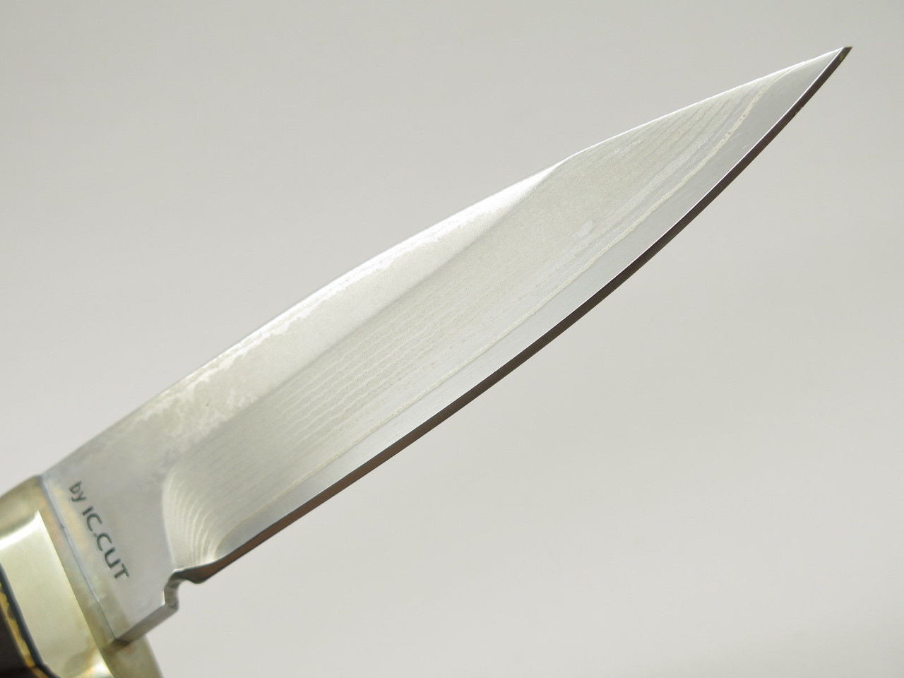 IC.CUT IC-601G Hiro Seki Japan VG-10 San Mai Damascus Fixed Blade