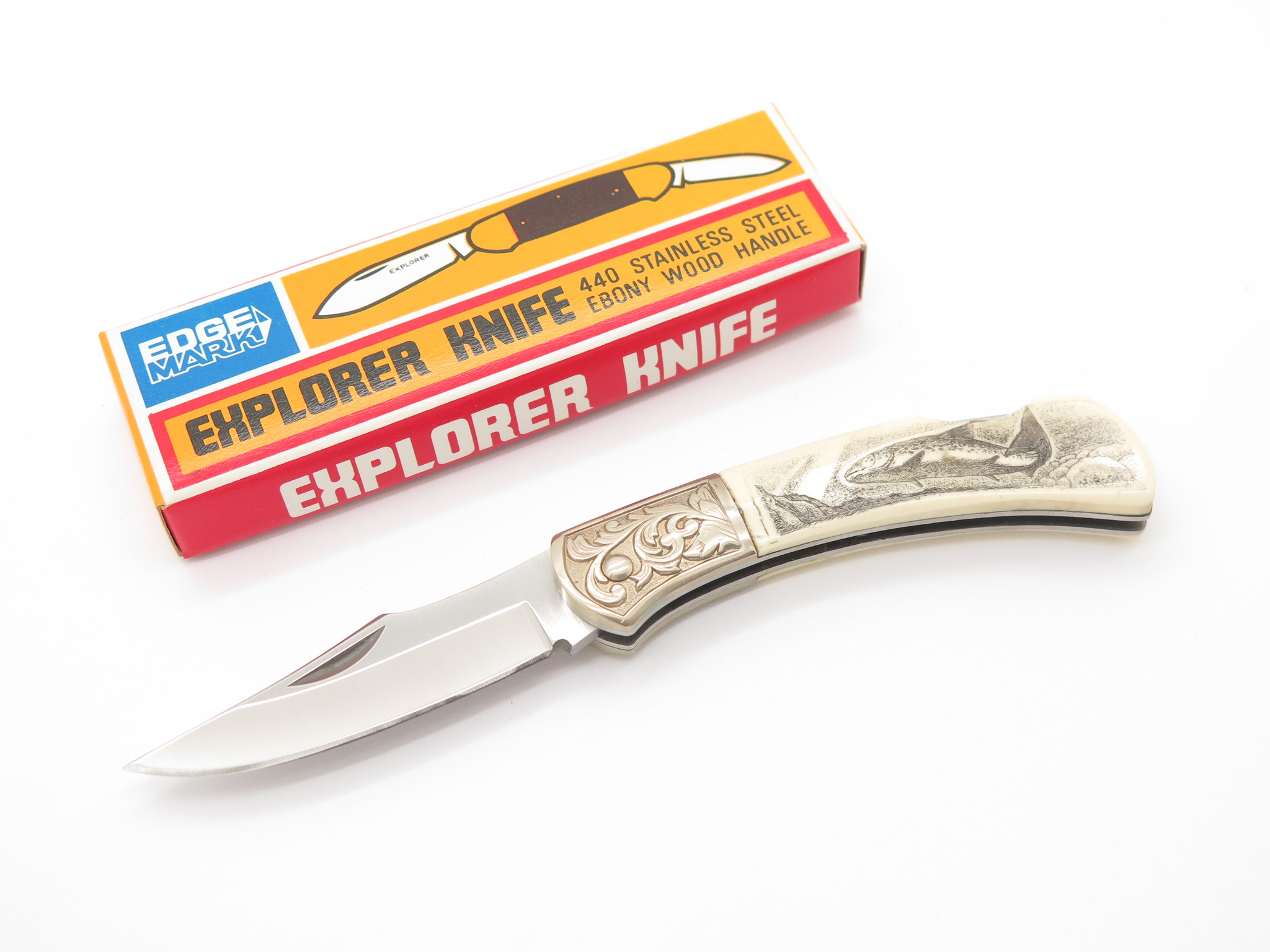 Vtg Explorer G Sakai Seki Japan Fish Scrimshaw 3.1 Folding