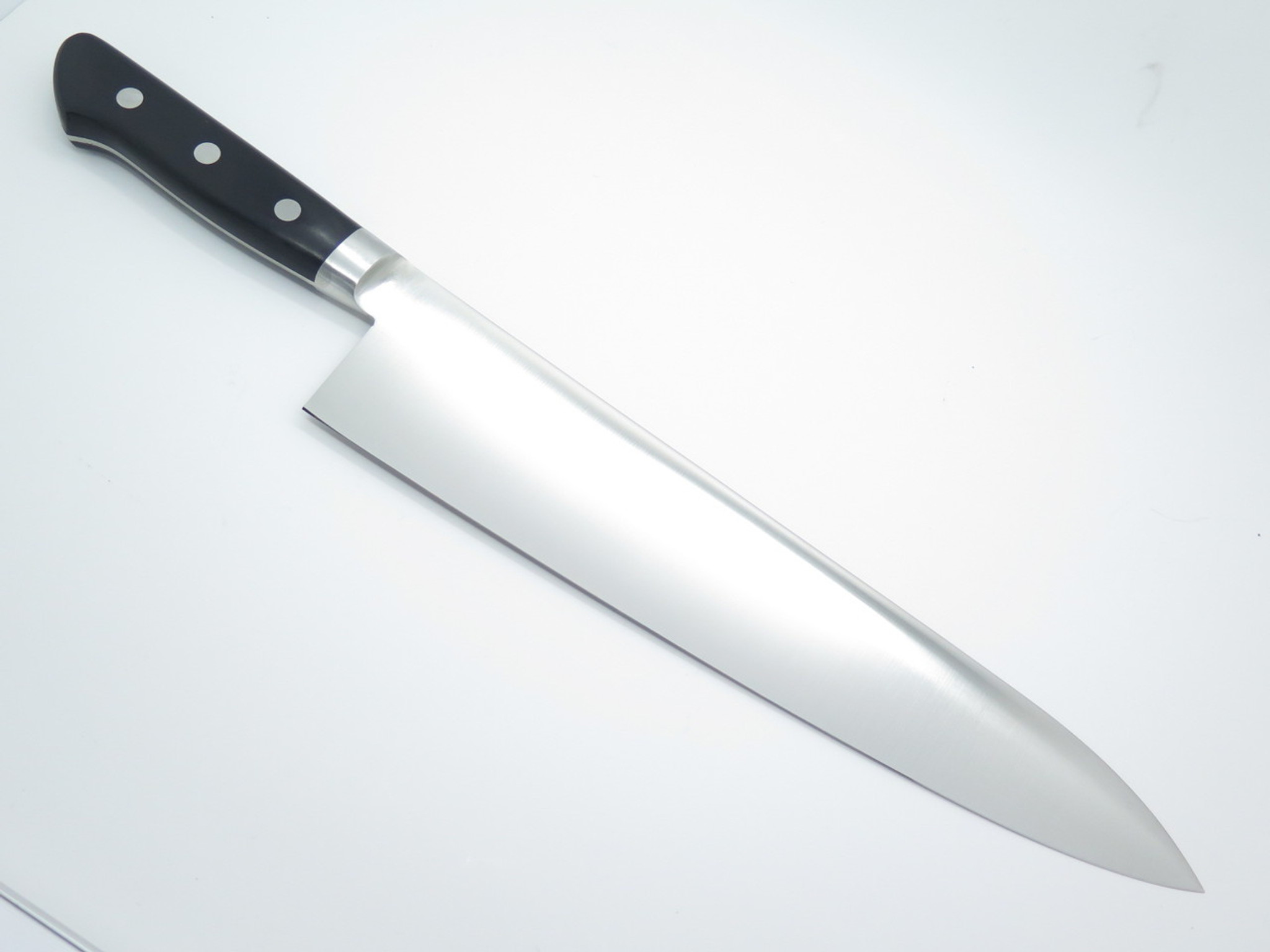 large kitchen knife