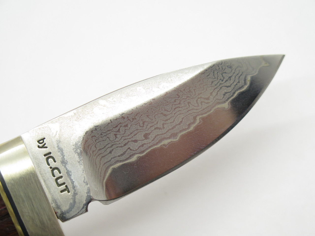 IC.Cut IC-600F Hiro Seki Japan VG-10 San Mai Damascus Fixed Blade