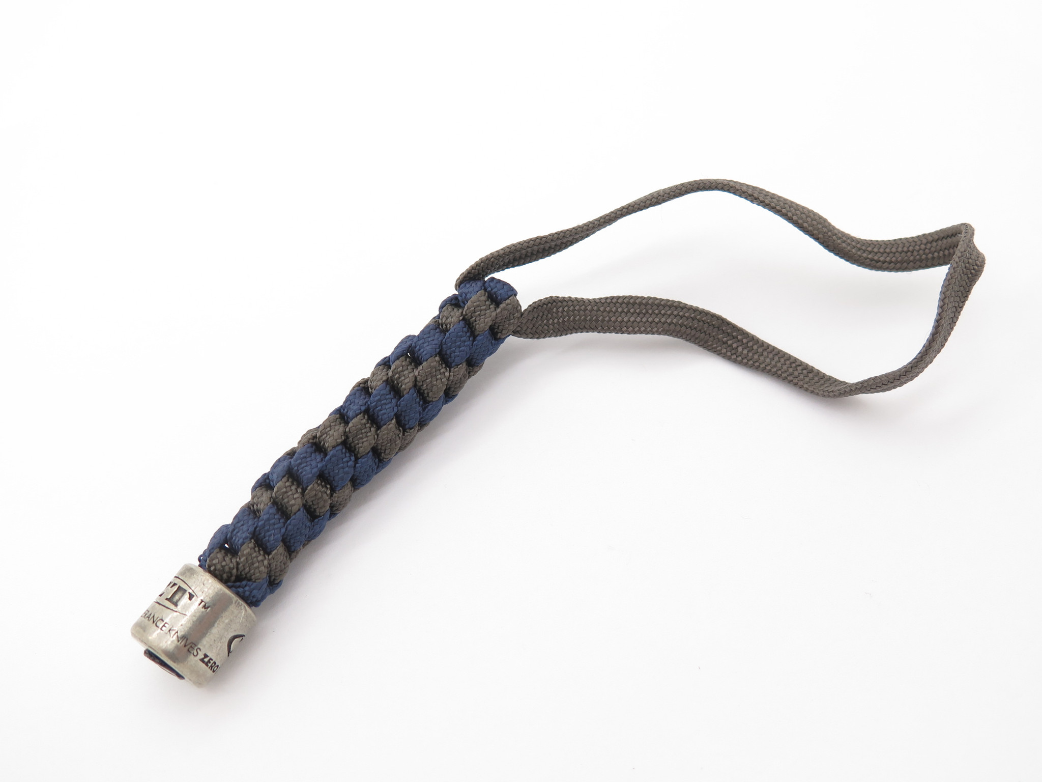 Zt Zero Tolerance Folding Knife Paracord Lanyard Pewter Bead