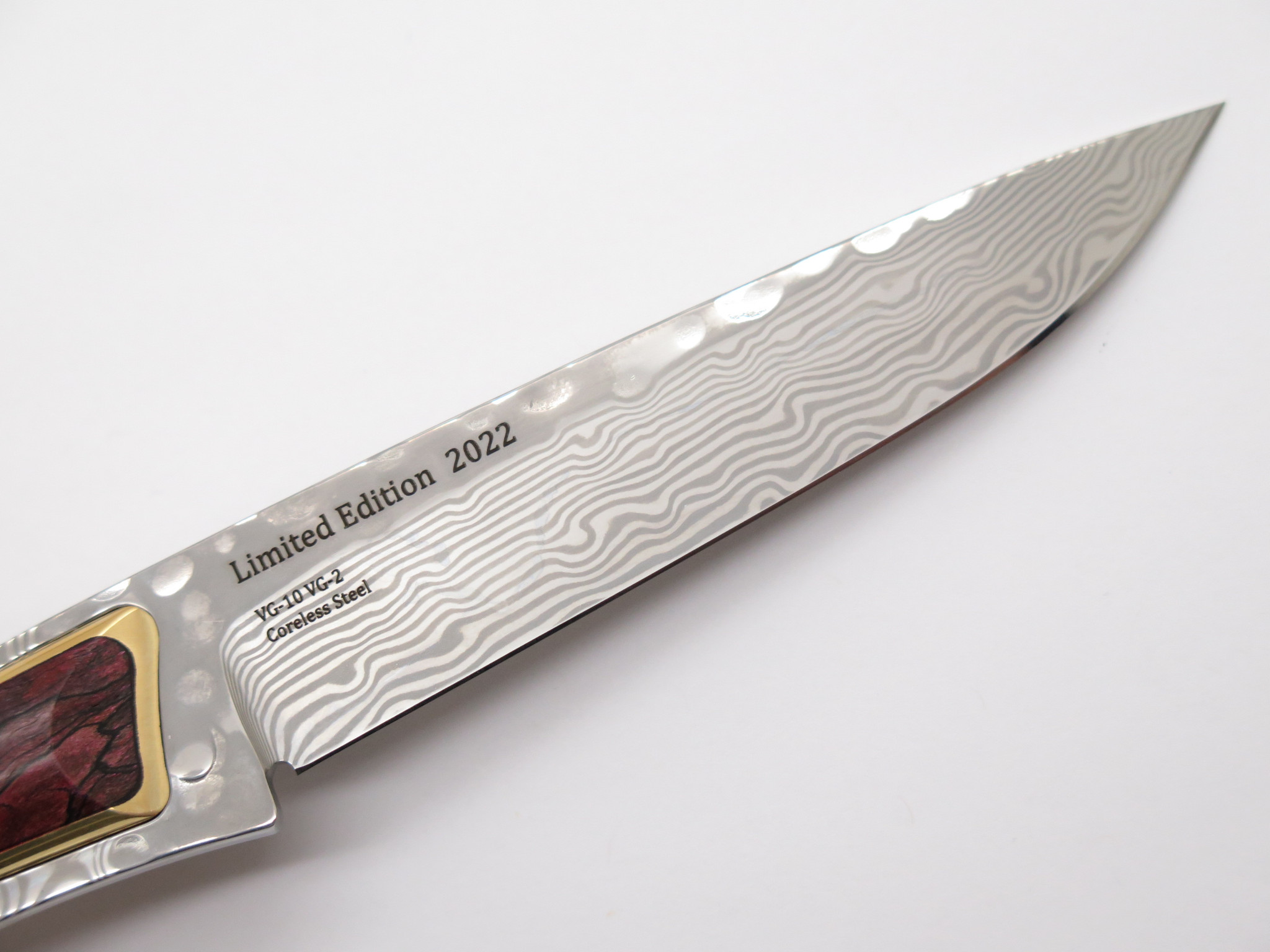 Mcusta 22 Seki Japan Coreless Damascus Slim Platinum Limited