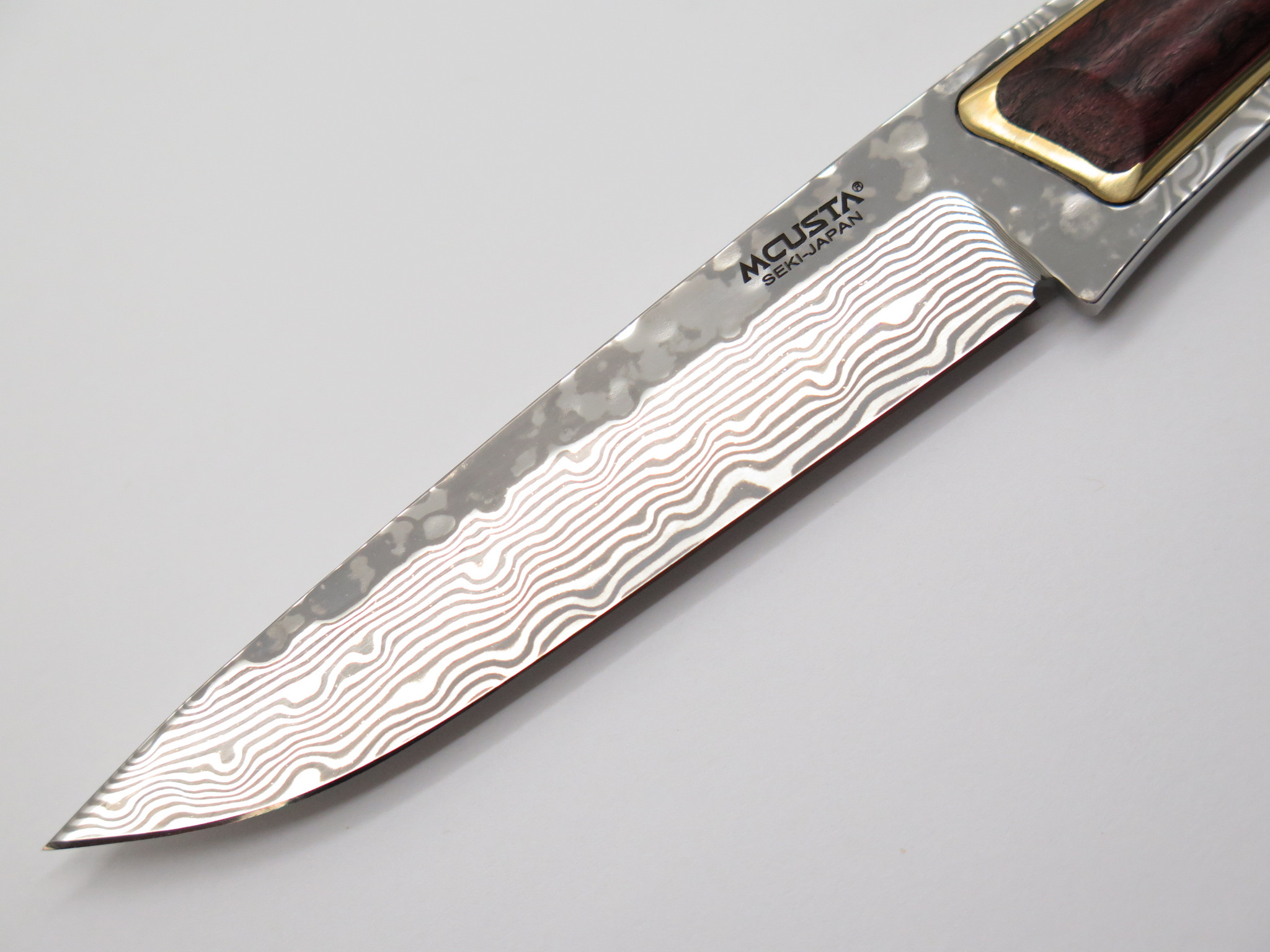 Mcusta 22 Seki Japan Coreless Damascus Slim Platinum Limited