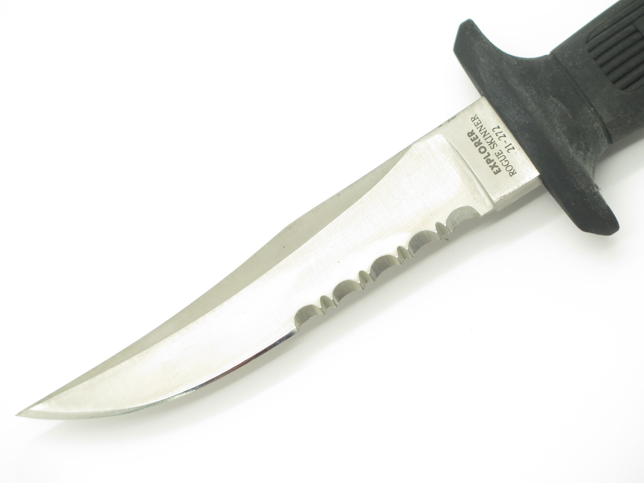 Vintage 1980s Explorer 21-272 Rogue Skinner Fixed 4