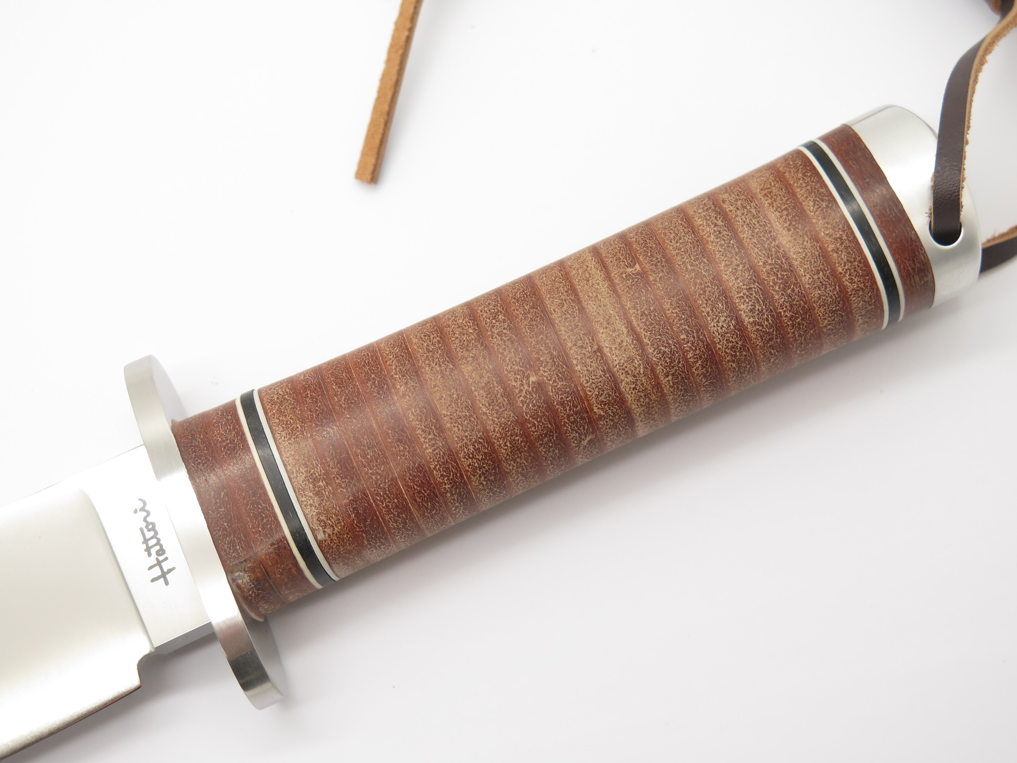 Hattori 160-2 Hunter I Leather Seki Japan AUS-8 Fixed Blade Bowie