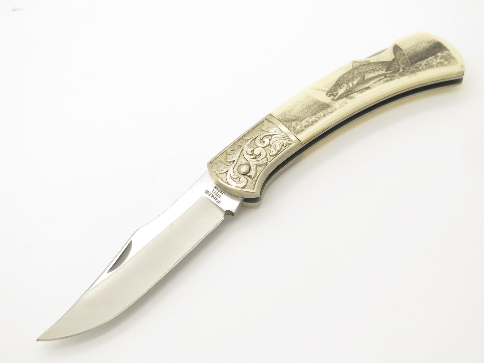 Vtg Explorer G Sakai Seki Japan Fish Scrimshaw 3.9 Folding