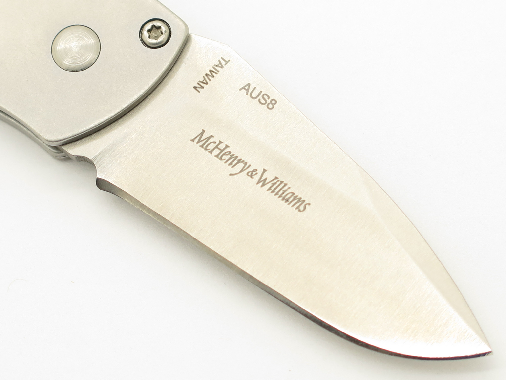 Benchmade 10610 Benchmite II McHenry Williams AUS-8 Folding Pocket