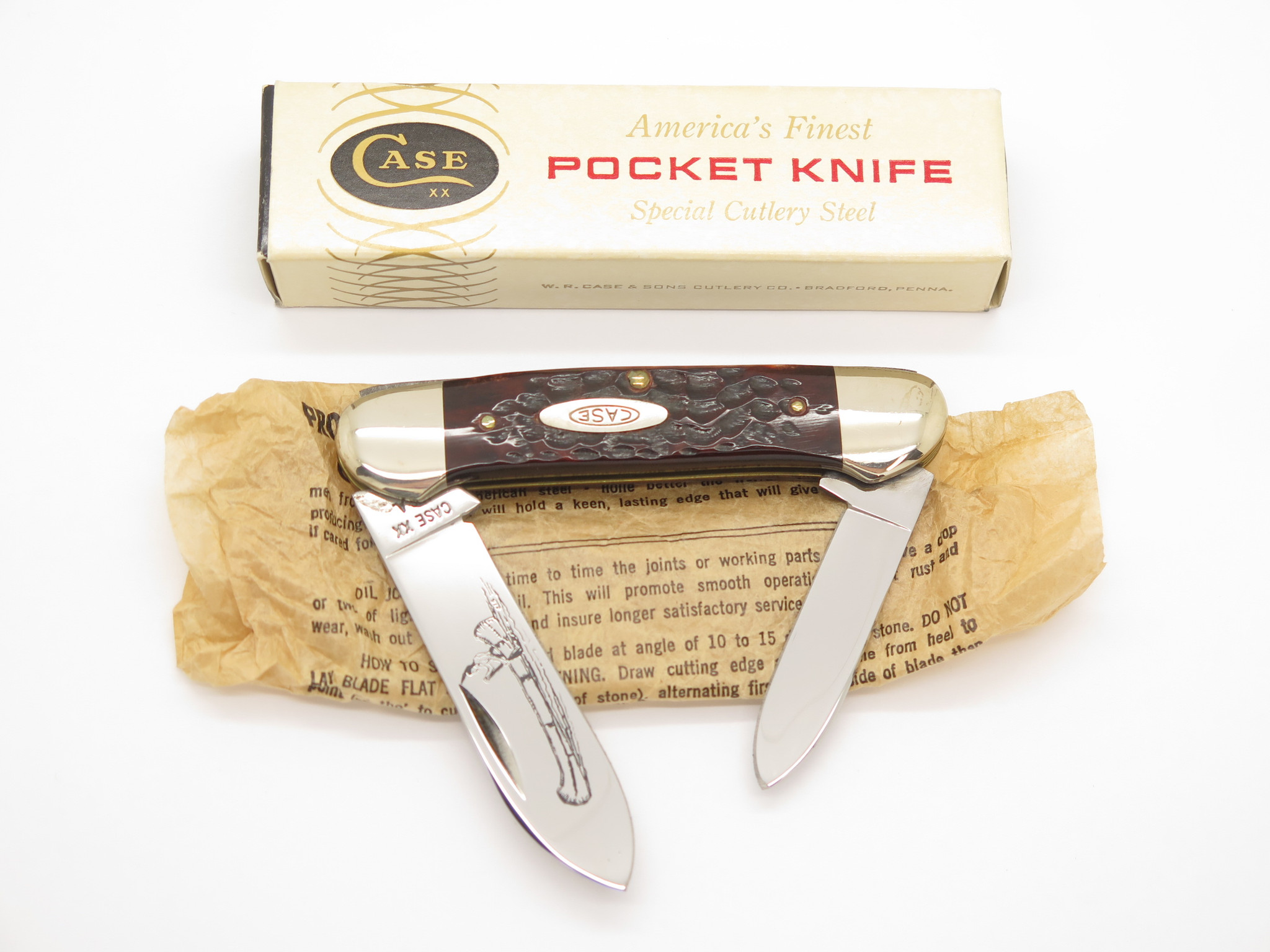Vintage 5 Dot 1975 Case XX 62131 USA Jigged Handle Canoe Folding