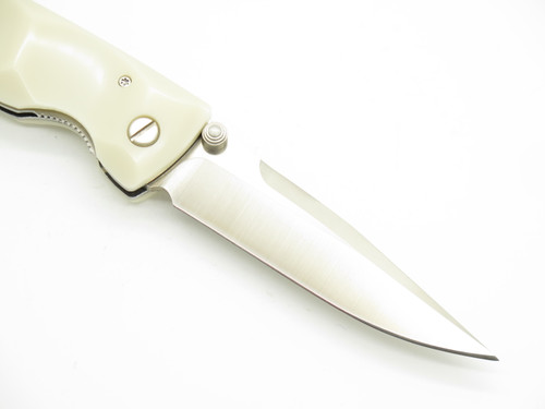 Mcusta Seki Japan MC-25D Basic White Corian VG-10 Damascus Folding Pocket Knife
