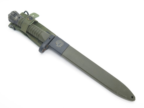Vintage Spanish Army Surplus Bayonet Fixed Blade Knife & Scabbard