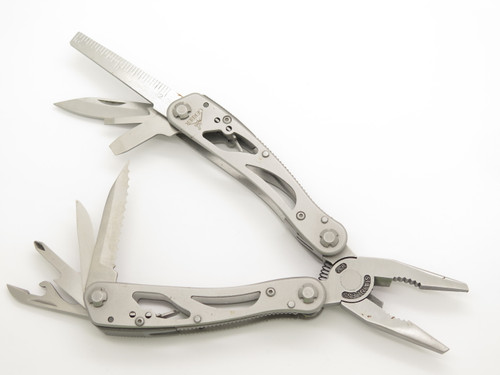 Gerber Winframe 4.12" Stainless Needlenose Plier Multi Tool Folding Knife