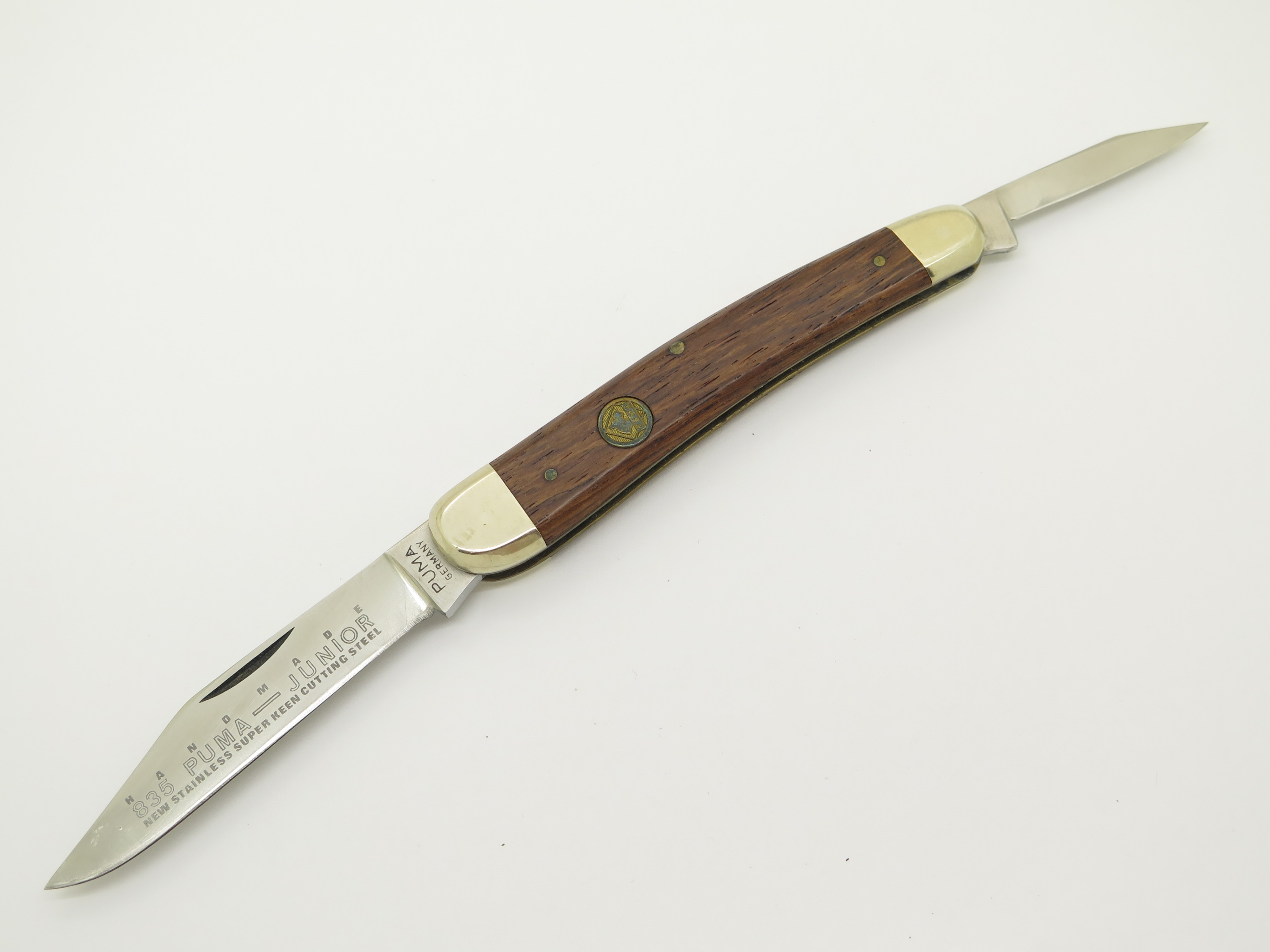 Vintage Puma Junior 835 Germany Stainless Blade Wood Handle