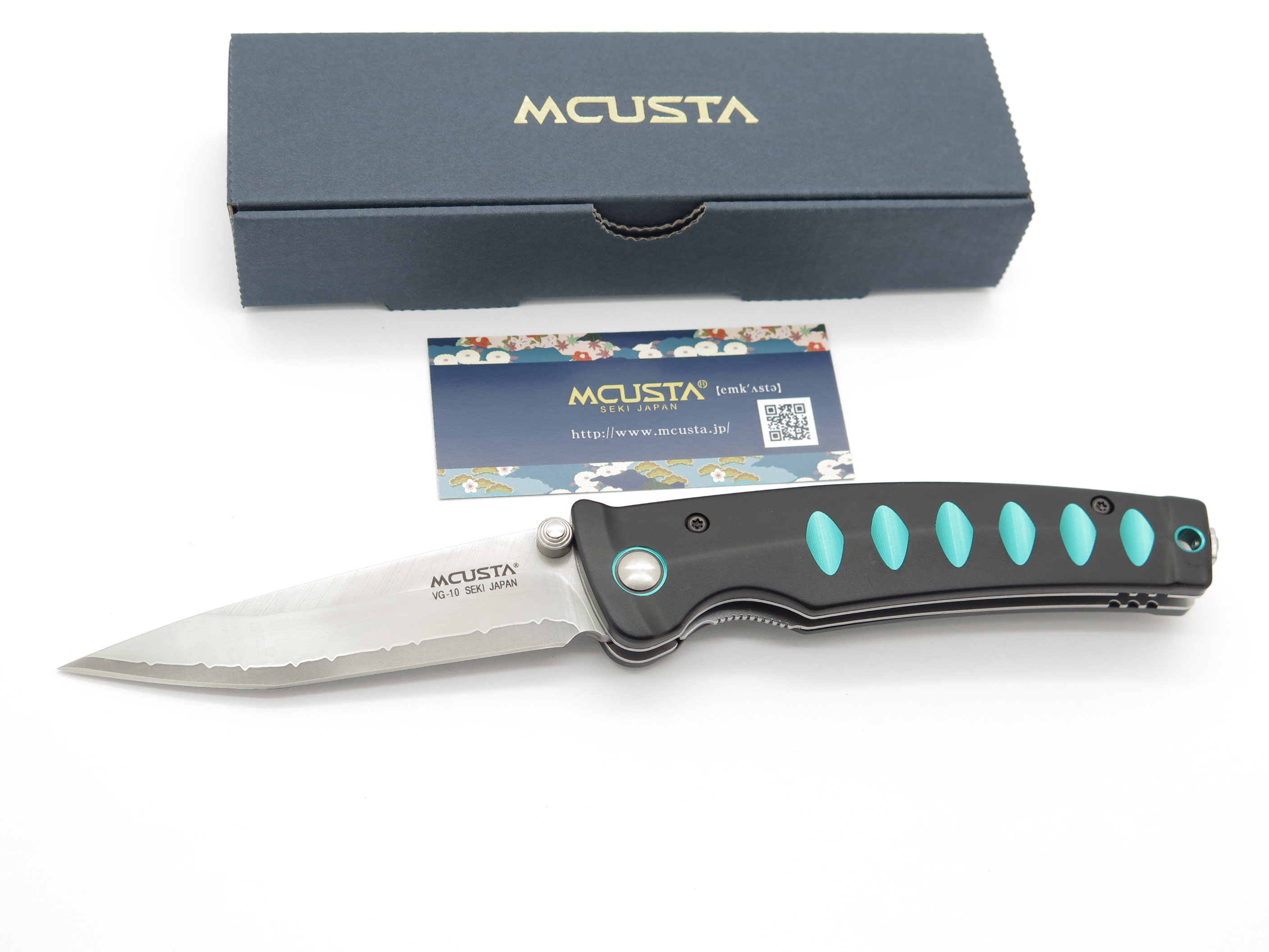 Mcusta Seki Japan Katana MC-41C Black Tanto VG-10 San Mai Folding
