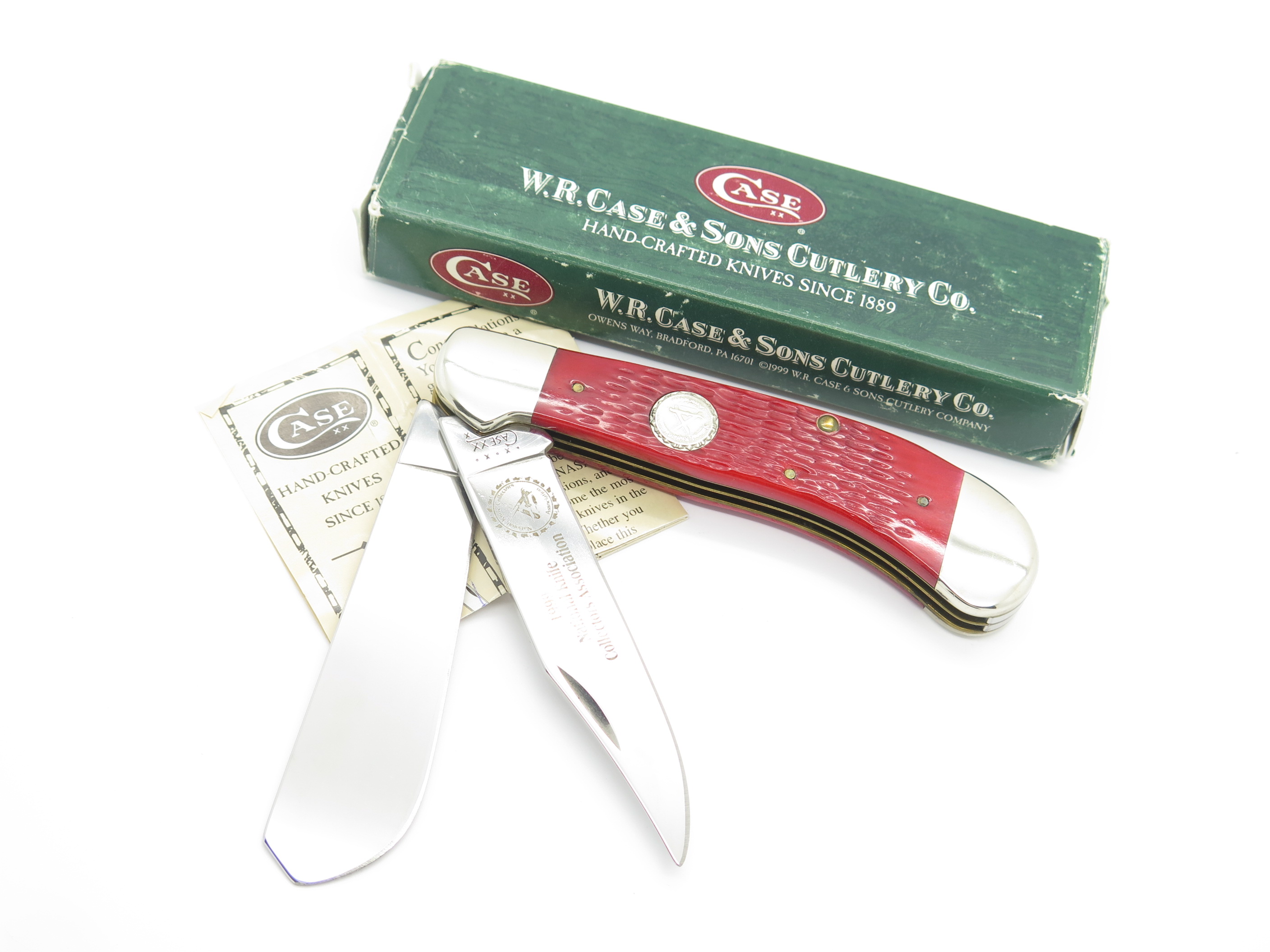 1999 Case XX NKCA 62100 Saddlehorn Red Bone Trapper Folding Hunter