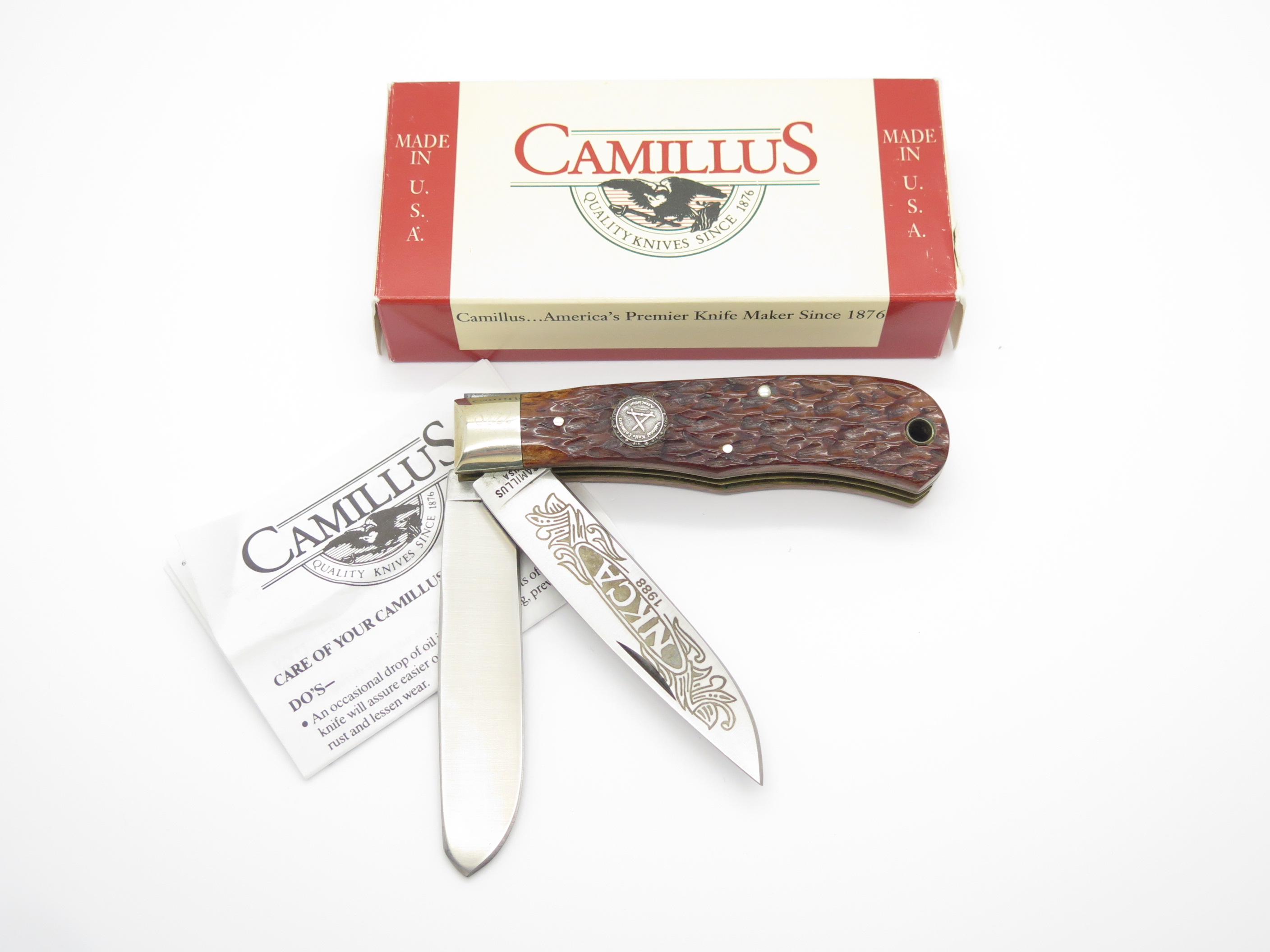 1988 Camillus USA NKCA Remington Jigged Bone Jumbo Trapper Folding