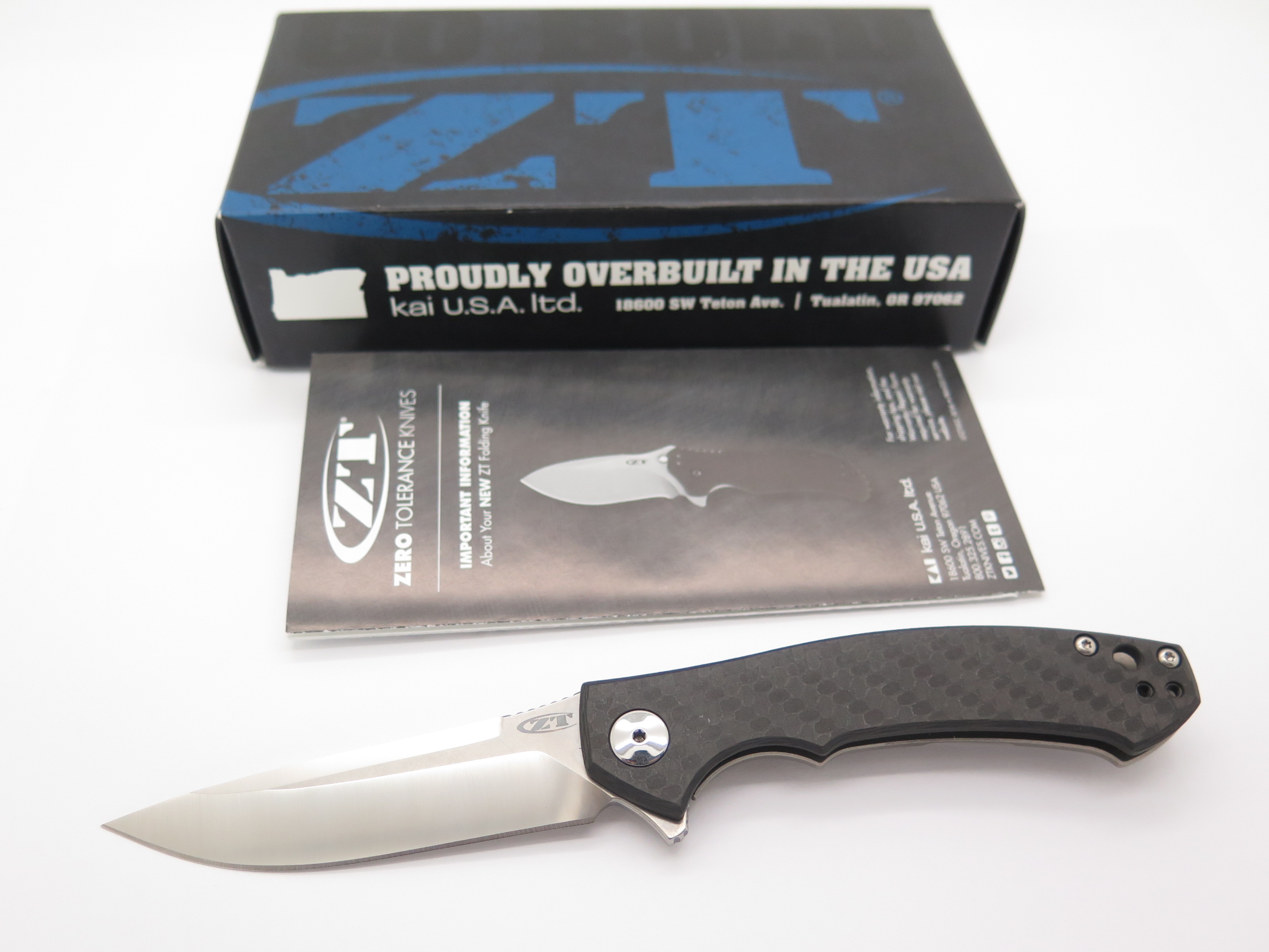 ZT Zero Tolerance 0450CFZDP ZDP-189 Carbon Fiber Framelock Folding