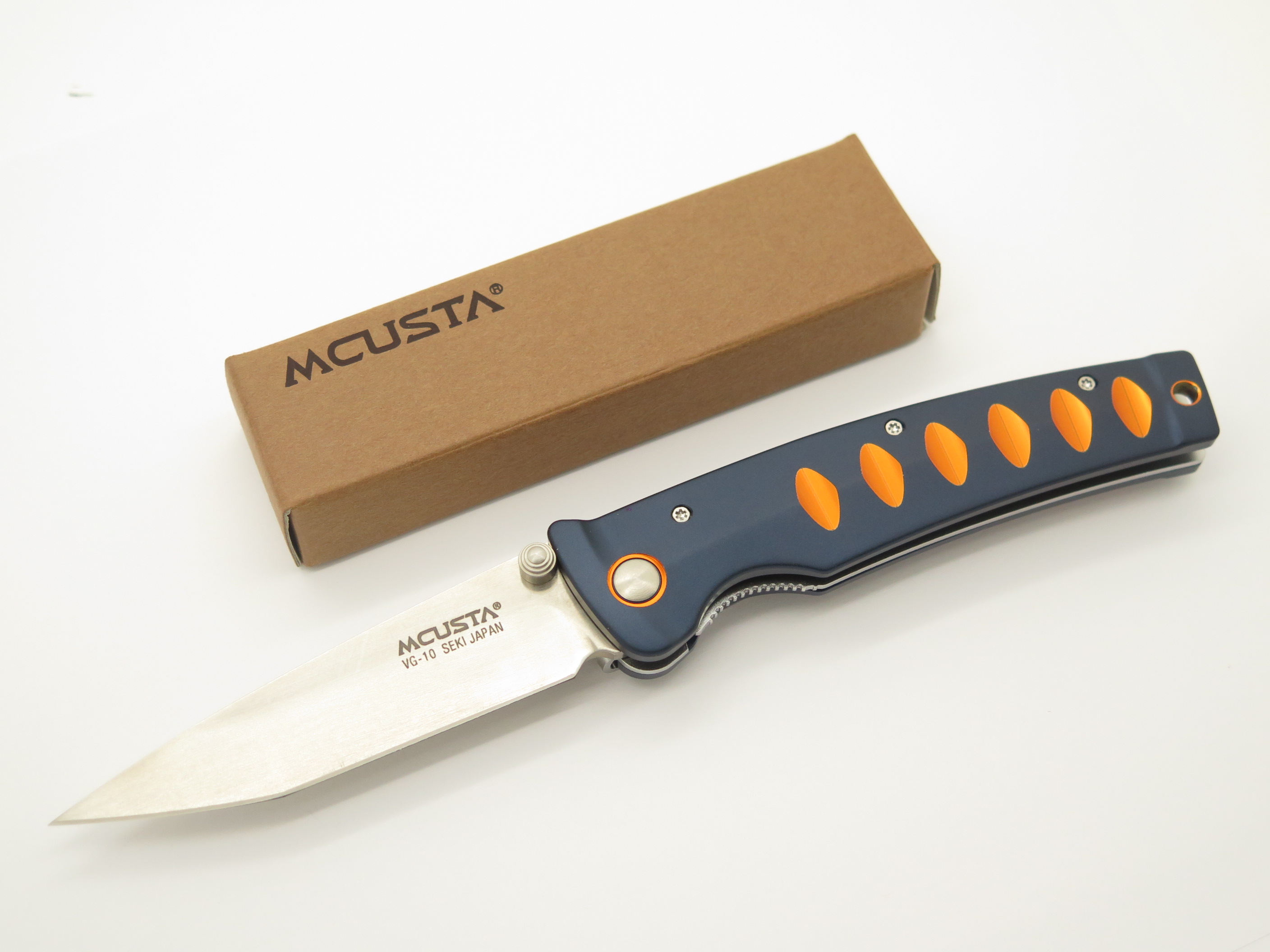 Mcusta Seki Japan Katana MC-0042 Gold Japanese Tanto VG-10 Folding