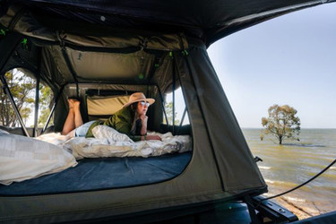 ​Exploring the Great Outdoors: The Benefits of a Roof Top Tent