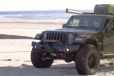 The Ultimate Guide to Choosing the Right Winch for Your Off-Road Adventures