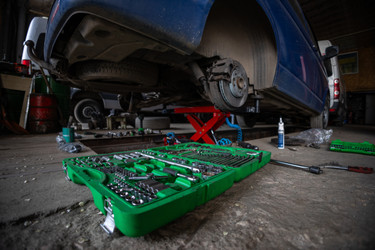 Leveling Kit vs. Lift Kit: Which is Right for Your 4x4?