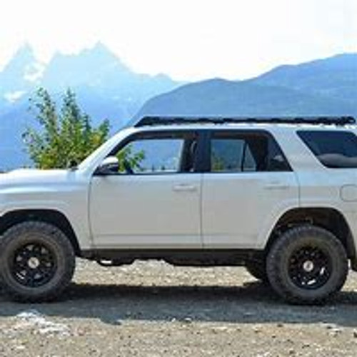 4Runner prinsu roof rack with 40" light bar cutout 4Runner prinsu roof rack with 40" light bar cutout
