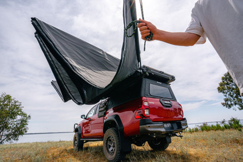 DELTAWING 270° AWNING DELTAWING 270° AWNING