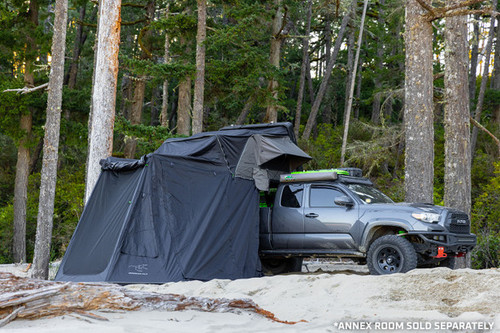 URSA 1300 ROOFTOP TENT