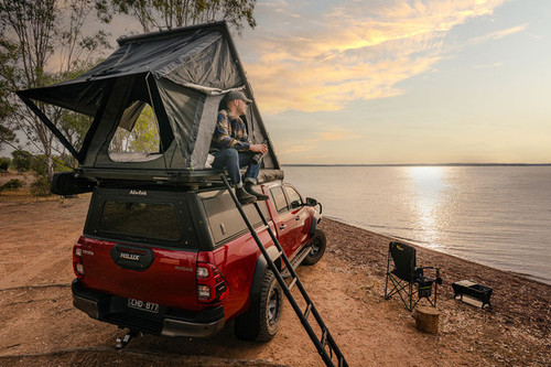 ORION 1400 ROOFTOP TENT ORION 1400 ROOFTOP TENT