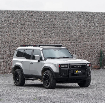 Arcane Warrior  |  Toyota Land Cruiser 250 M'LinkX Roof Rack Platform (Full-Length/No OEM Rails)