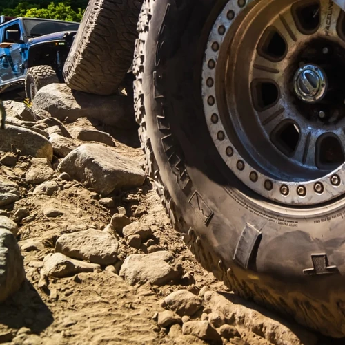 GLUETREAD | FULL-SIDE SIDEWALL KIT