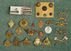 CANADIAN Service Pins and Buttons/ - C48084