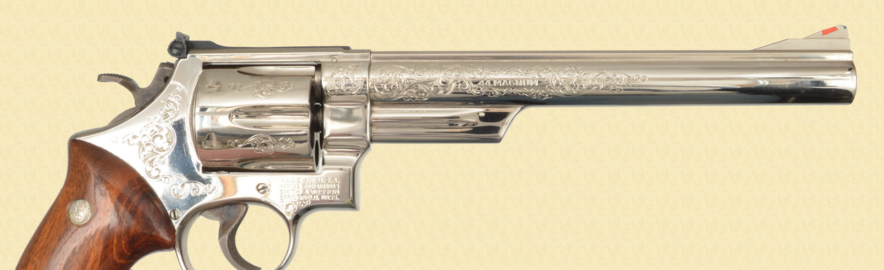 Smith and Wesson 29-2 - Z47124