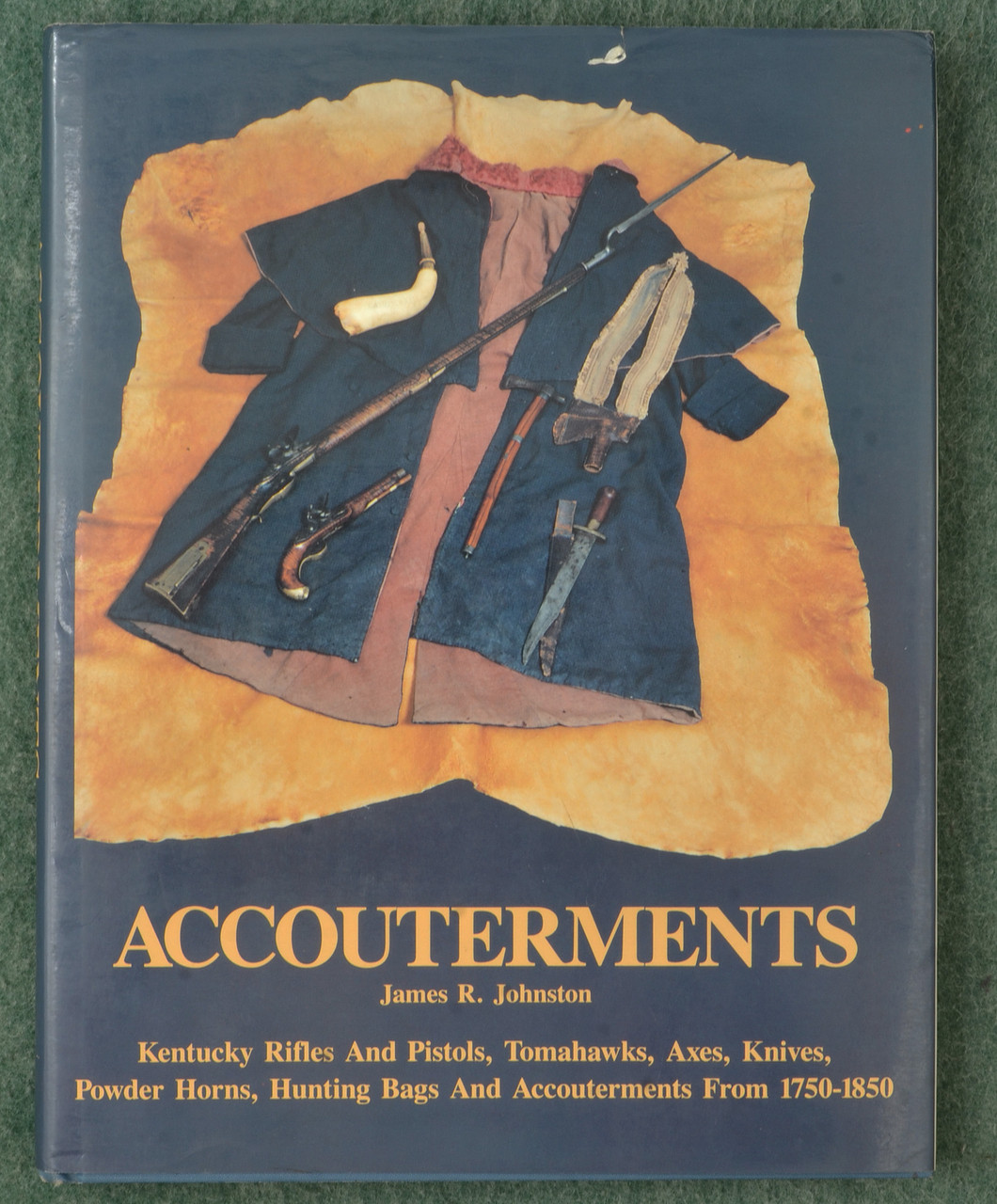 ACCOUTERMENTS BOOK - C52802