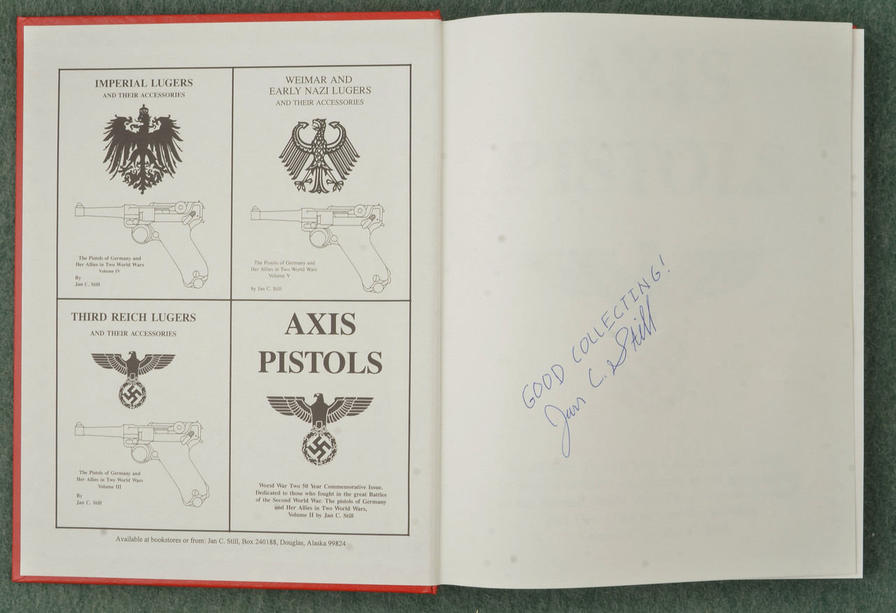 BOOK AXIS PISTOLS - C54864