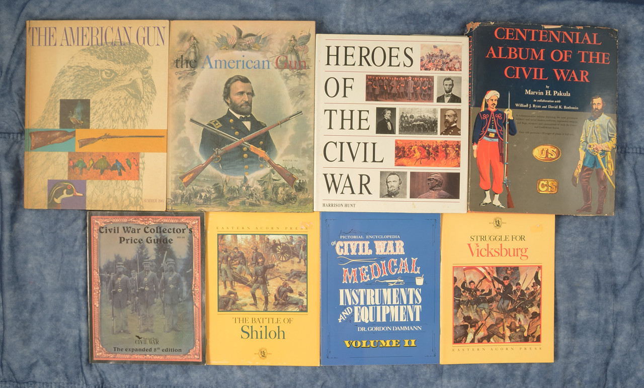 BOOK Lot of 8 Civil War Pamphlets and Books - M10571