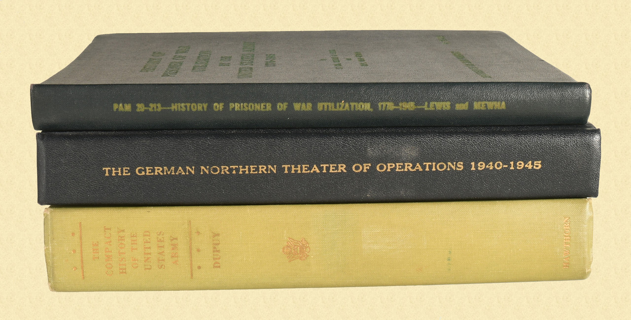 BOOK lot of three military books - M10608