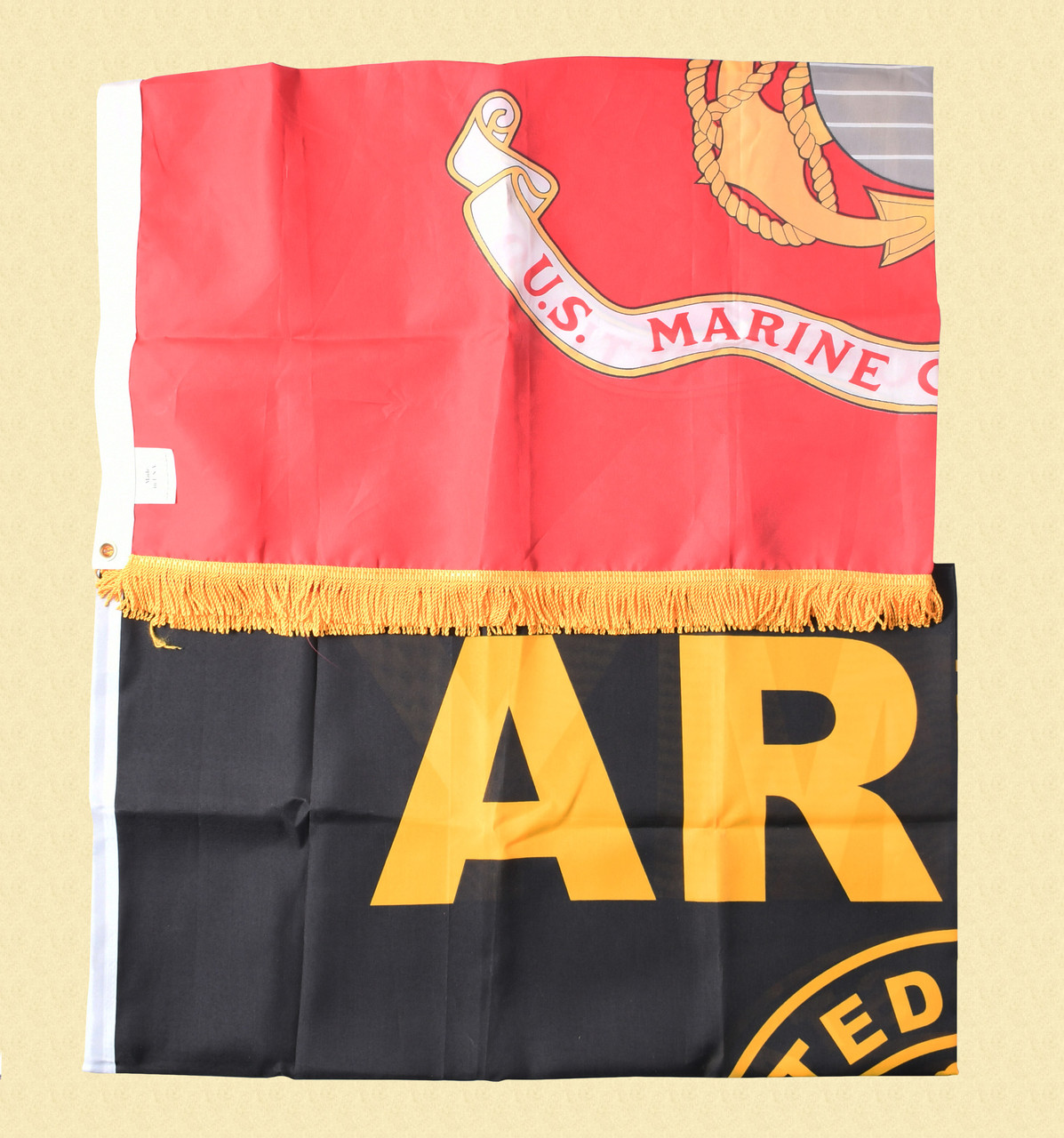 U.S. MILITARY SERVICE FLAGS - M10941