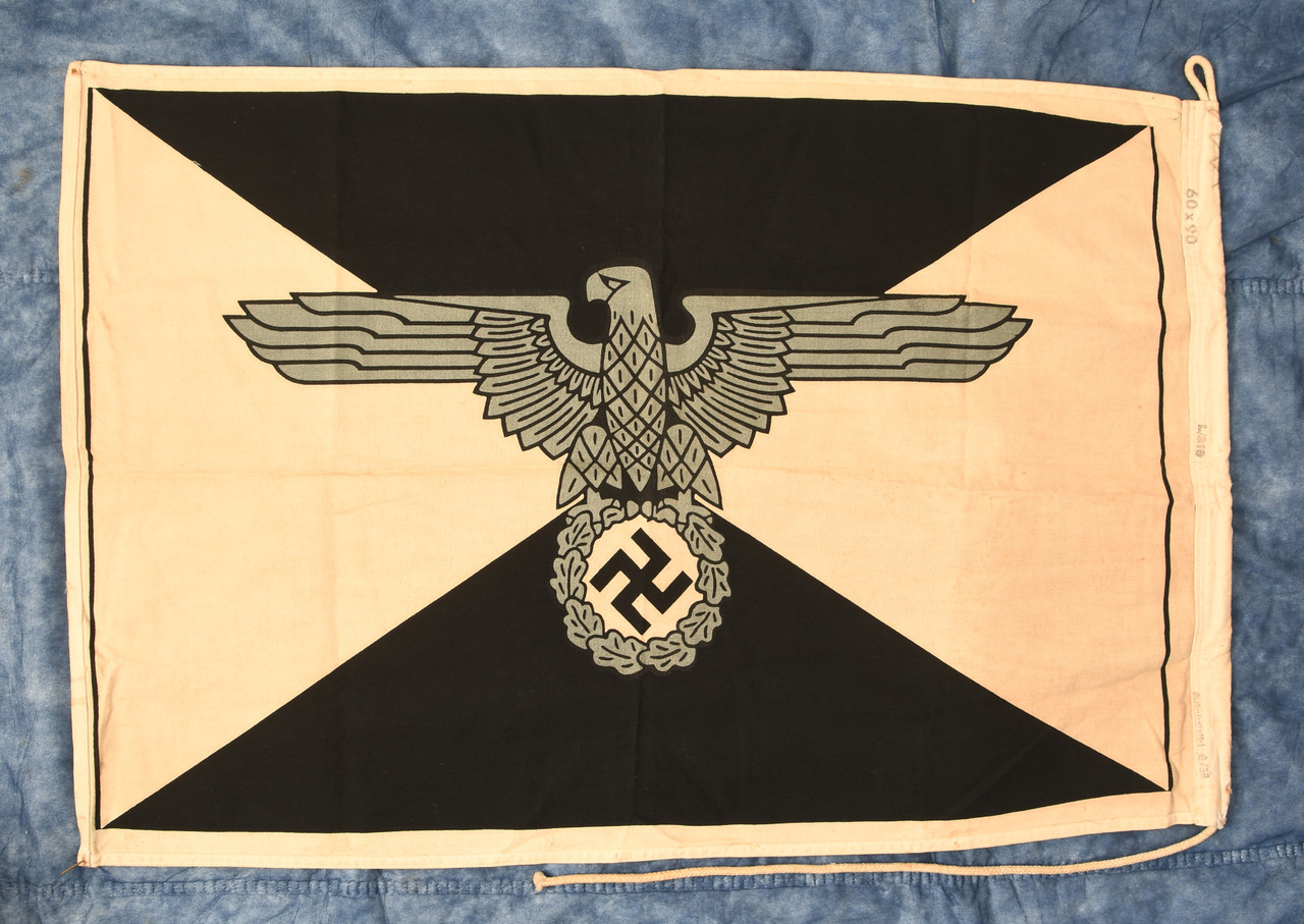 GERMAN WWII SS FLAG REPRODUCTION - C58953