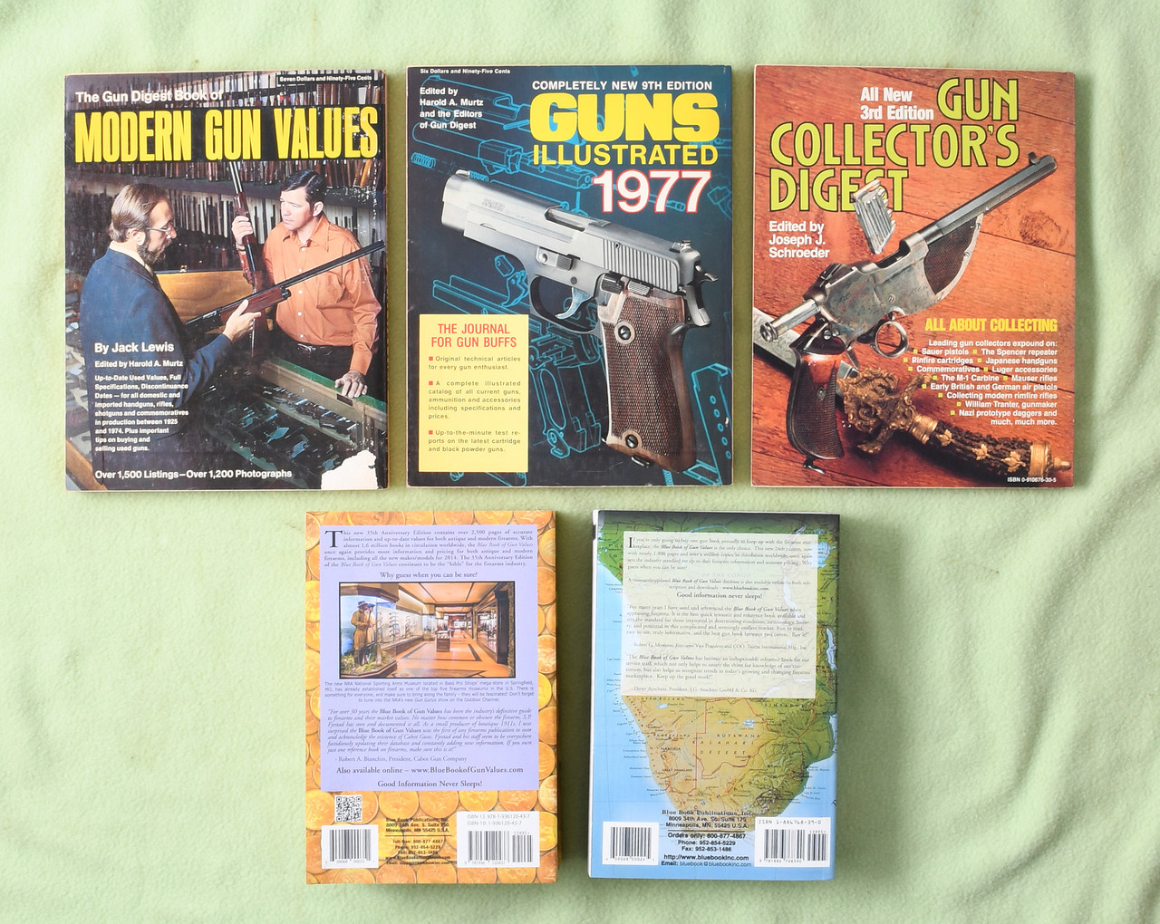 BOOK FIREARMS LOT OF 5 - M10379