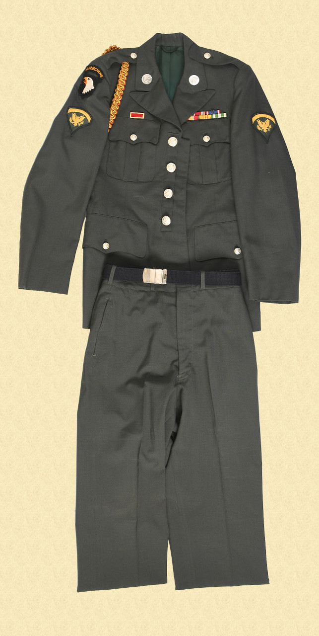 US AIRBORNE DRESS UNIFORM - C58917