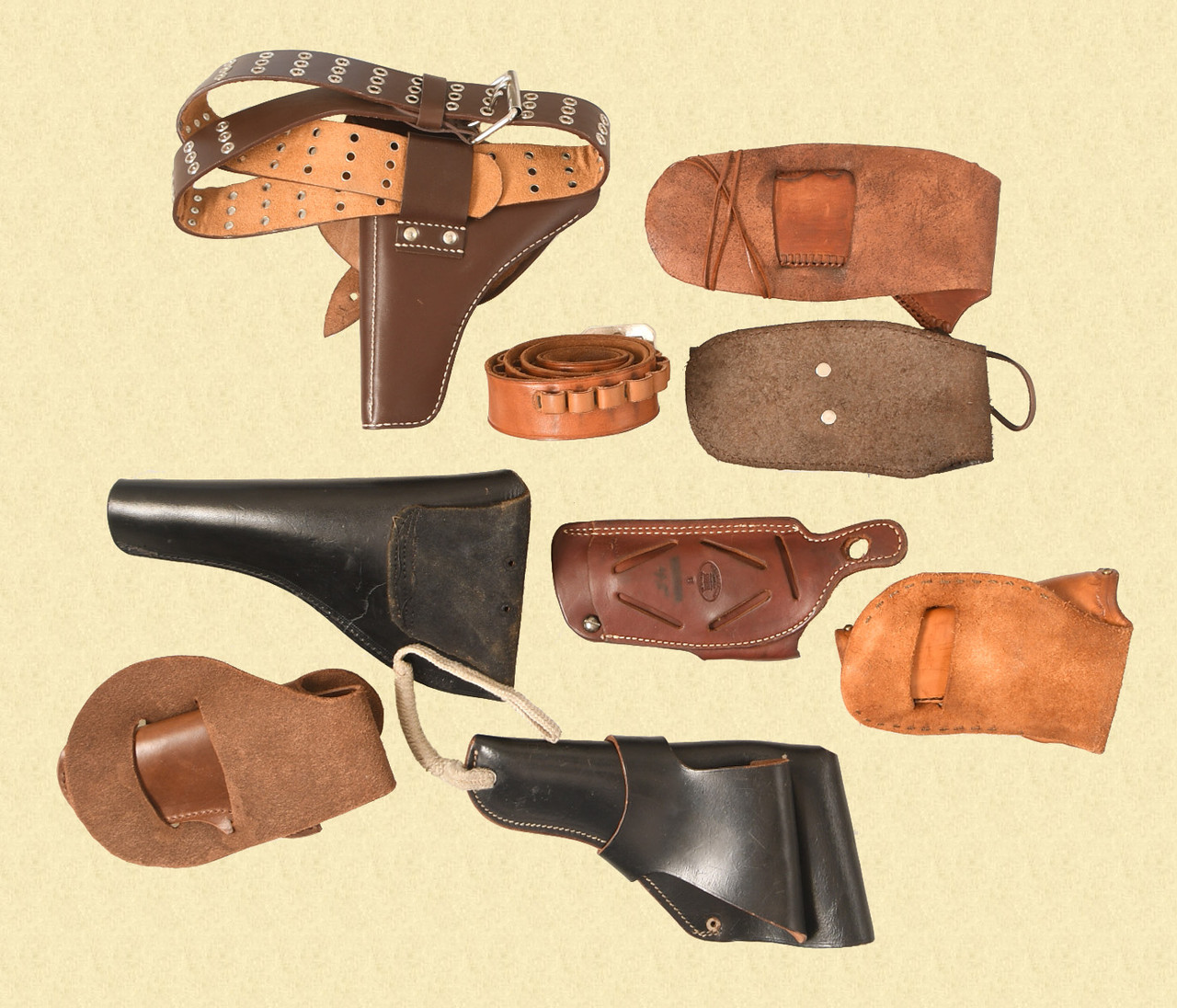 HOLSTER LOT OF 8 - C59467