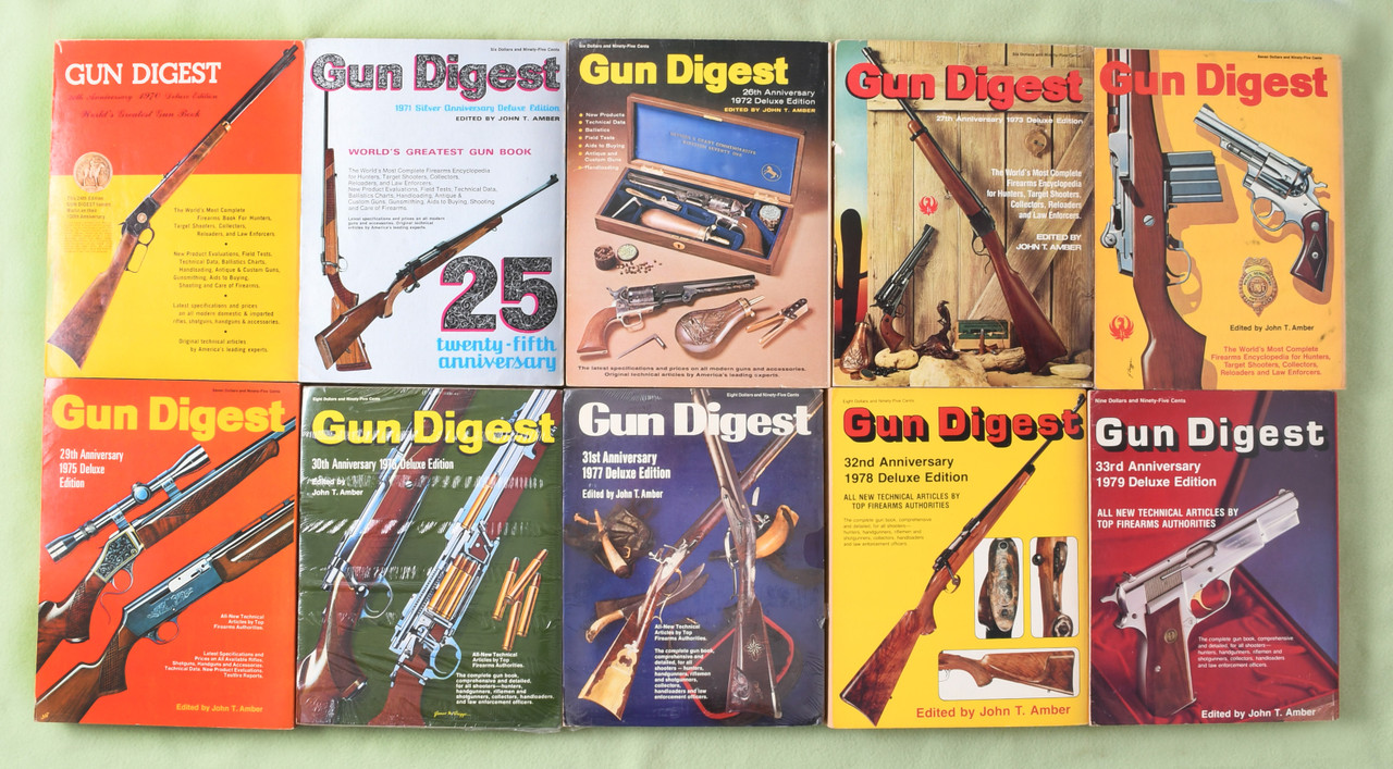 BOOK GUN DIGEST- LOT OF 10 - M10371