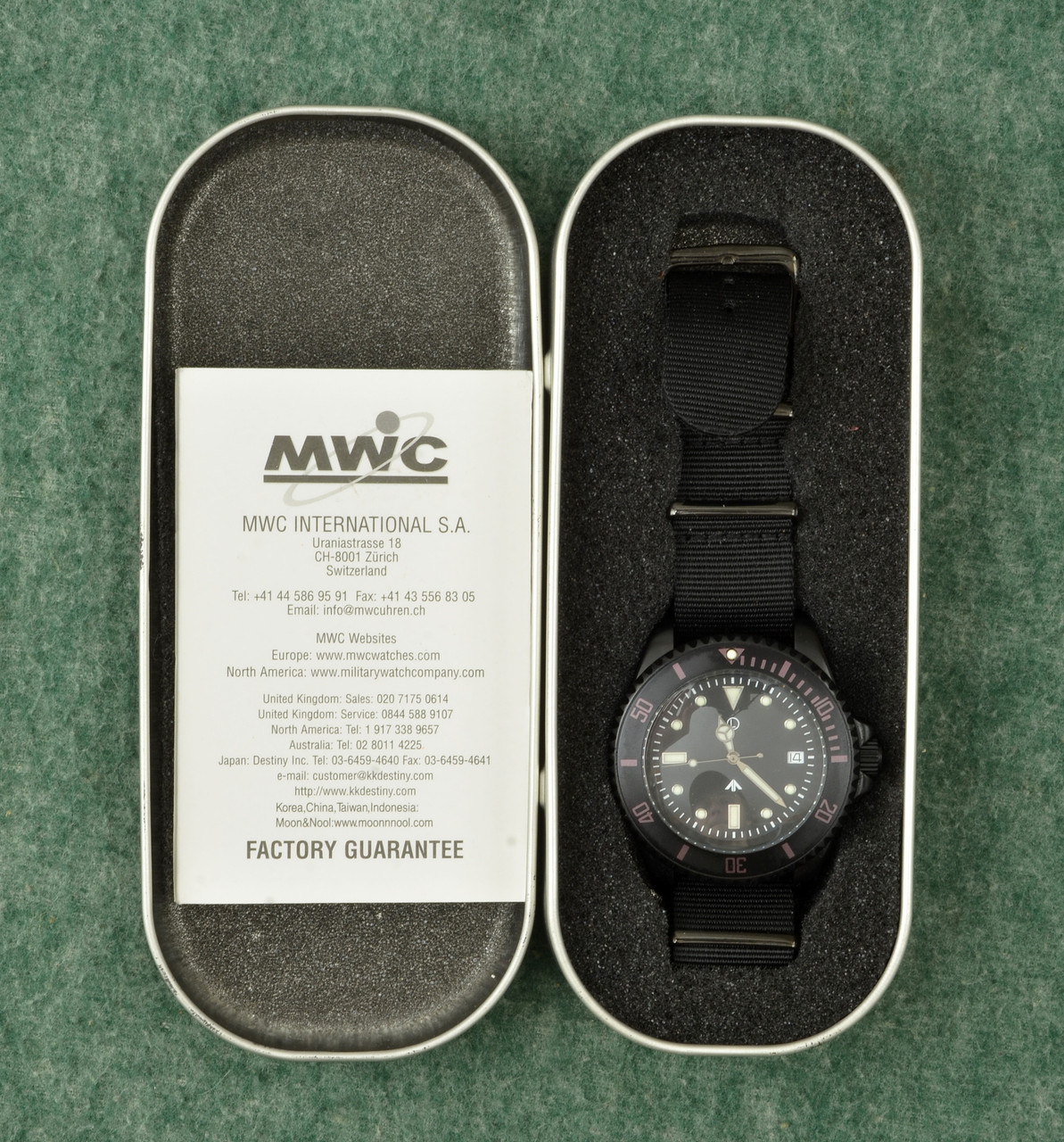 MWC 300M DIVE WATCH - C60829