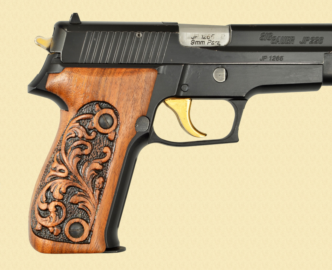 SIG P226 125 YEAR COMMEMORATIVE - Z59519