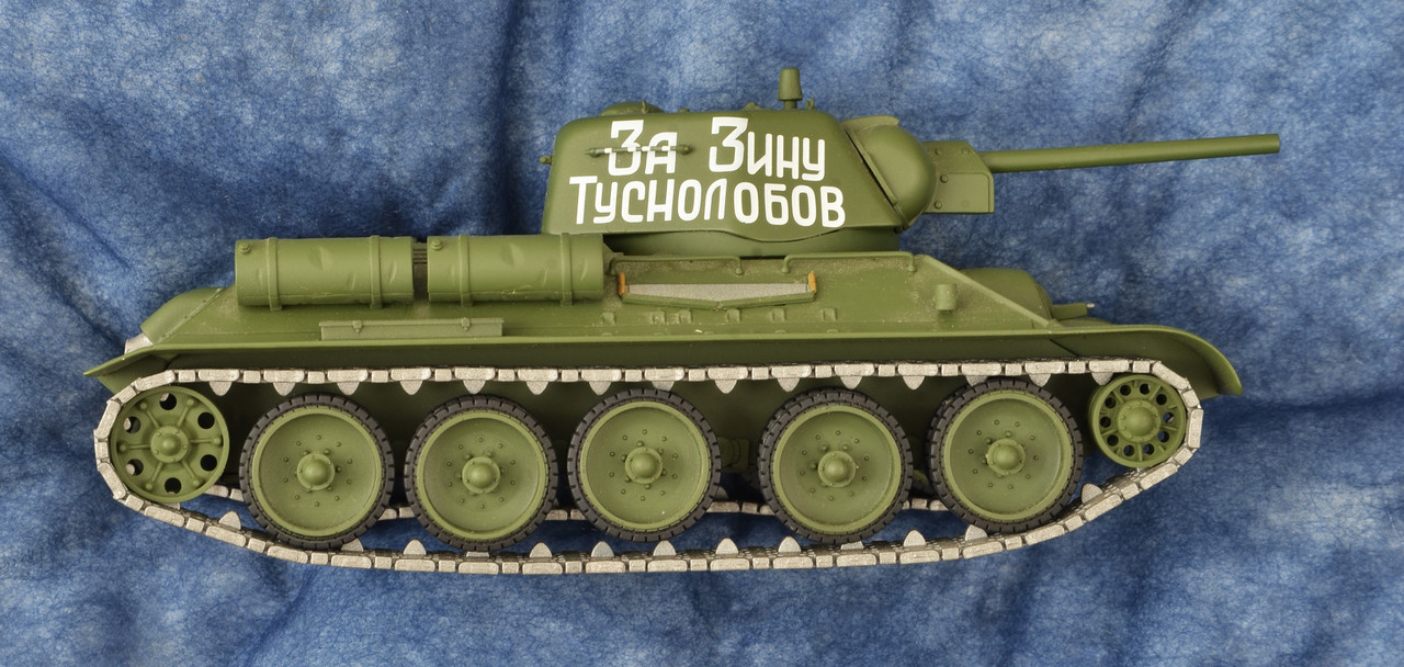 MINI CHAMPS T-34 MODEL - C60784