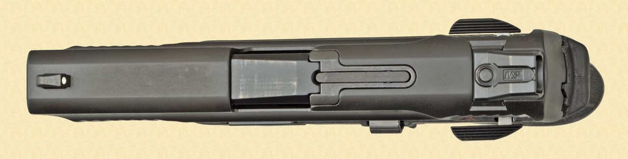 Smith & Wesson M&P 380 SHIELD EZ - C60699 - Simpson Ltd