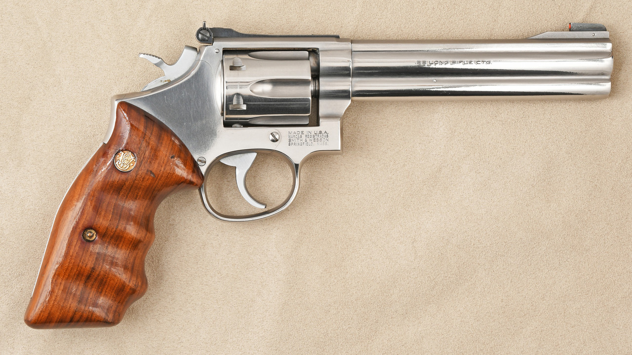 SMITH AND WESSON 617 - Z62296