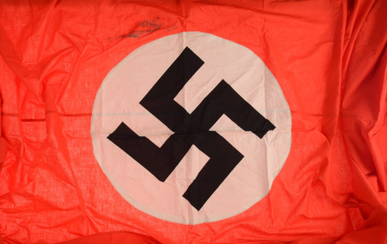 GERMAN WW2 BANNER - C26129