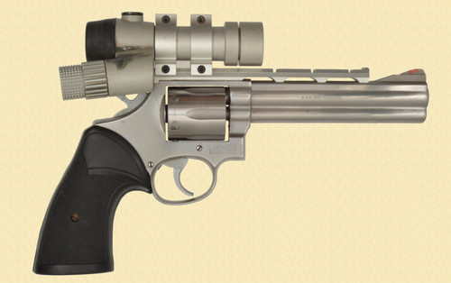 Smith and Wesson 686 - Z47045