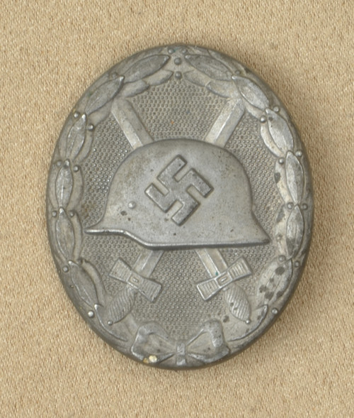 GERMAN WOUND BADGE - C56787